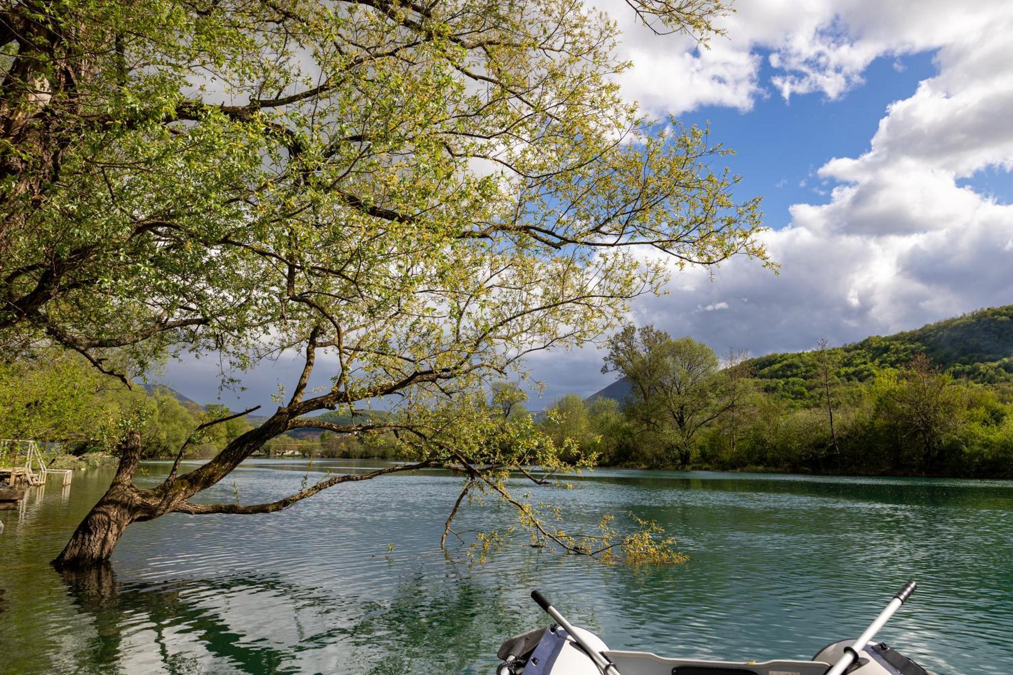 Simply-Una Bihac Luaran gambar