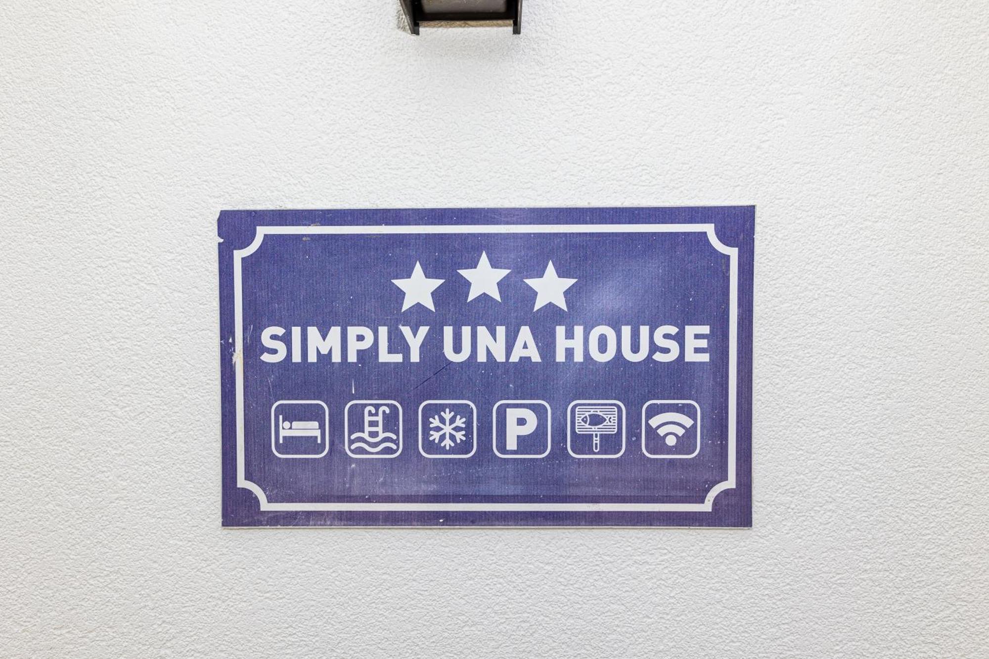 Simply-Una Bihac Luaran gambar